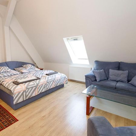 Vila Arnau Hostinné Extérieur photo