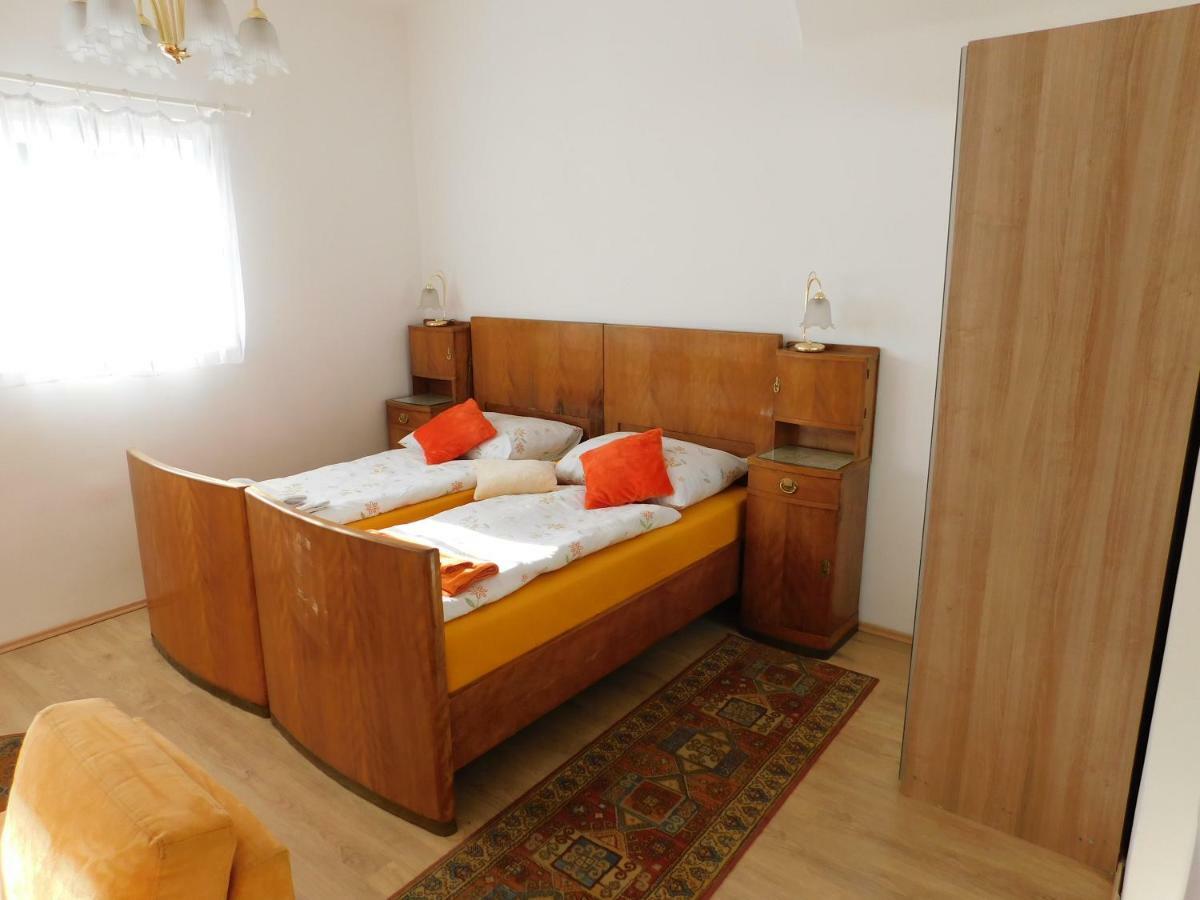 Vila Arnau Hostinné Extérieur photo