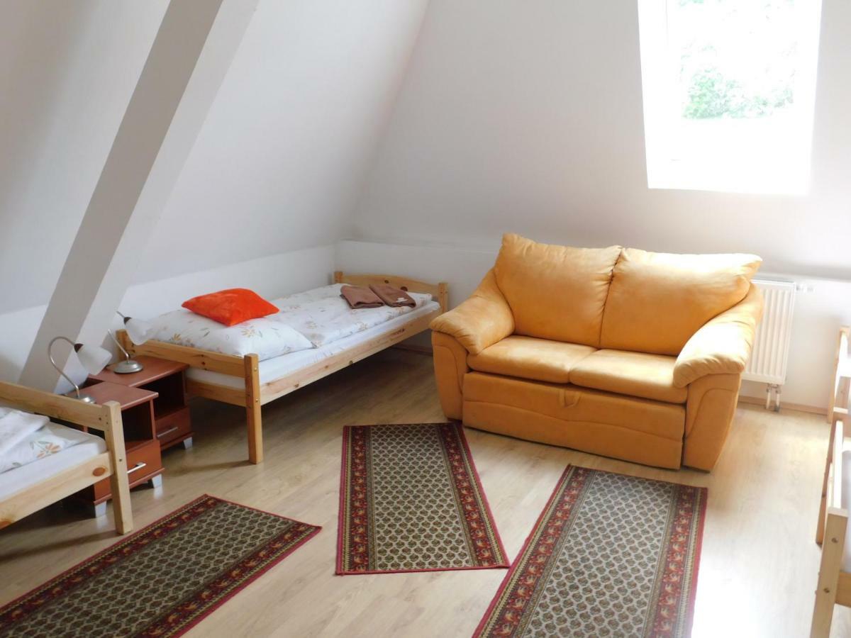 Vila Arnau Hostinné Extérieur photo